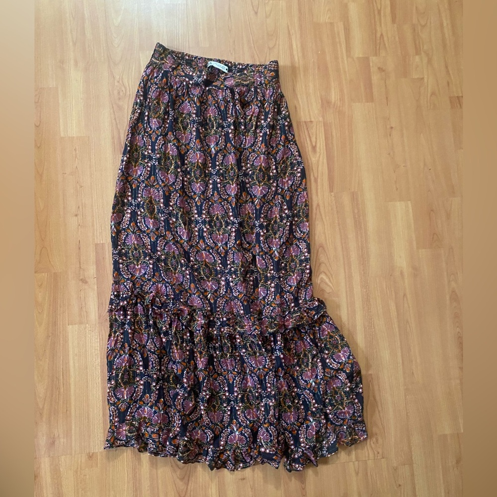 Zara maxi skirt